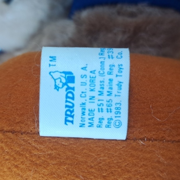 Vintage 1983 Chicago Bears NFL football Teddy Bear collectible plush - Picture 5 of 6